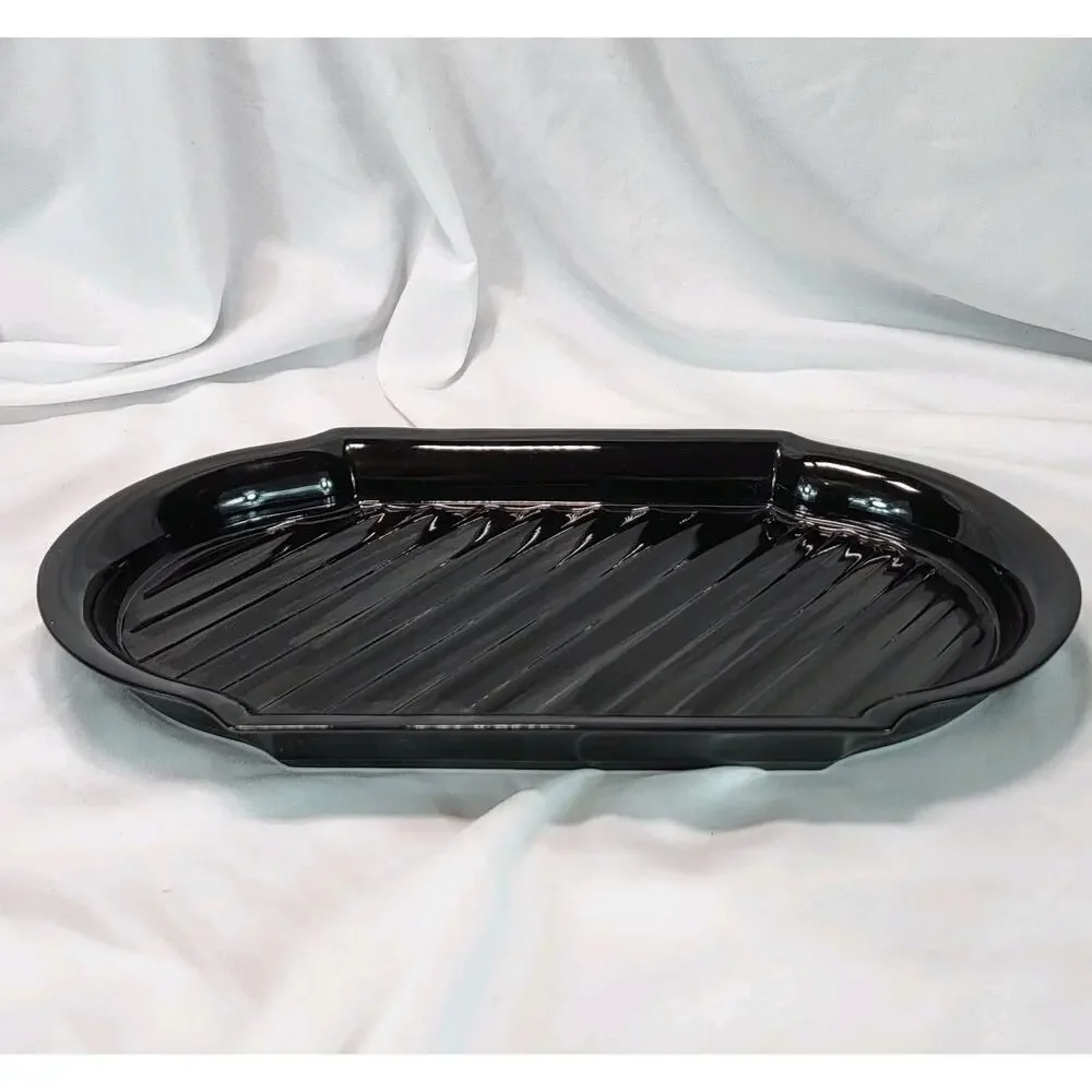 Mikasa Glossy Black Oval 13